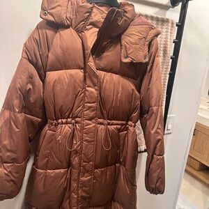 Old Navy Women's Chestnut Puffer Jacket